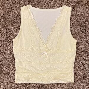 Lace V-Neck Tank Top - Cream